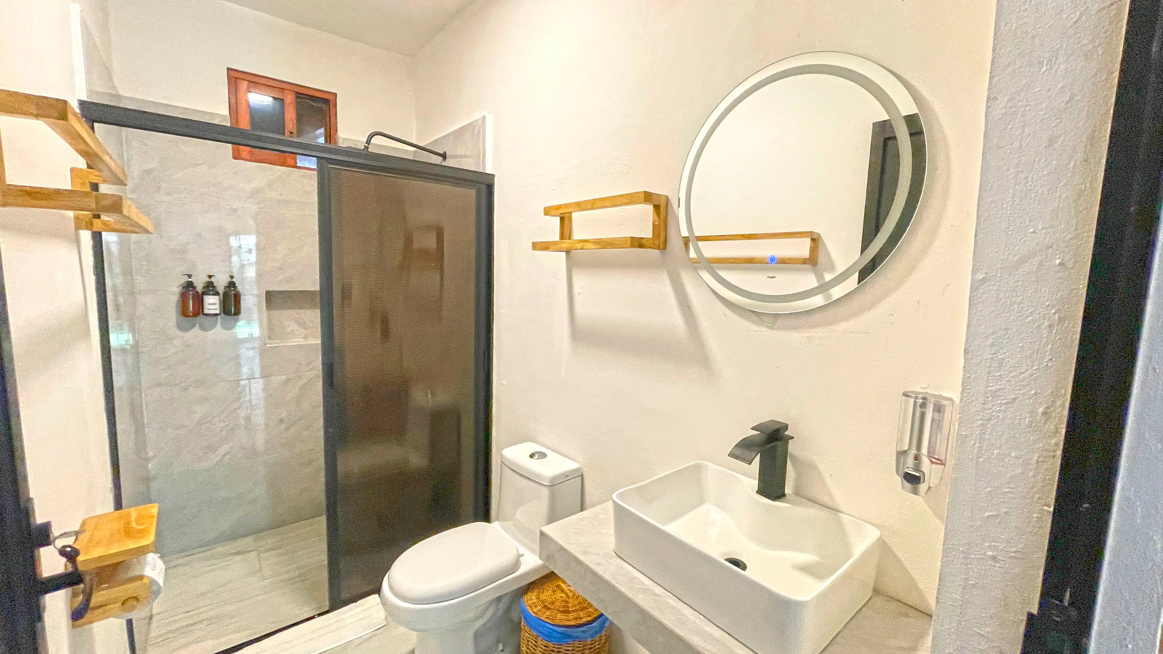 Suite King con Terraza Vista Laguna 9