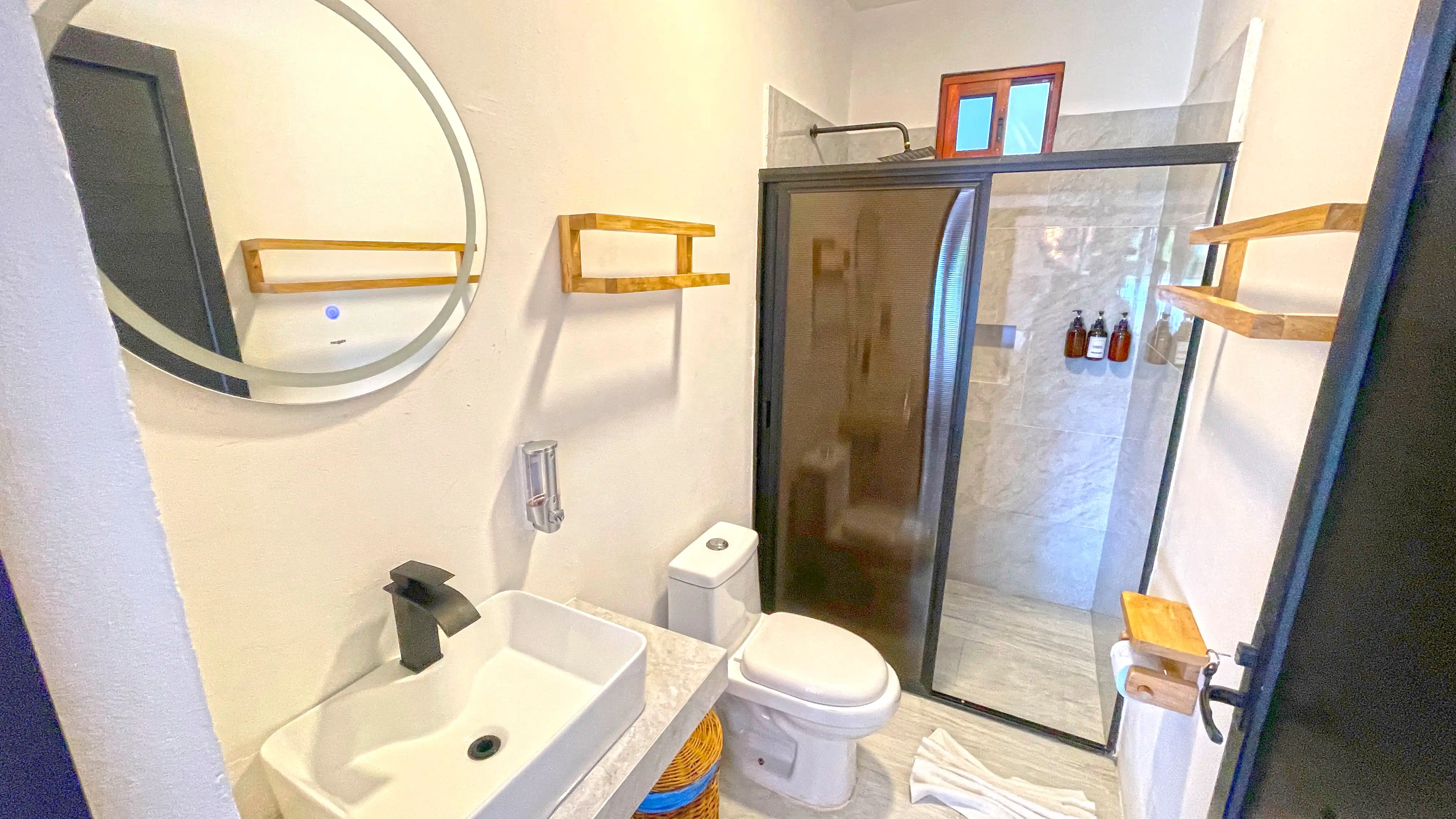 Suite King con Terraza Vista Laguna 6