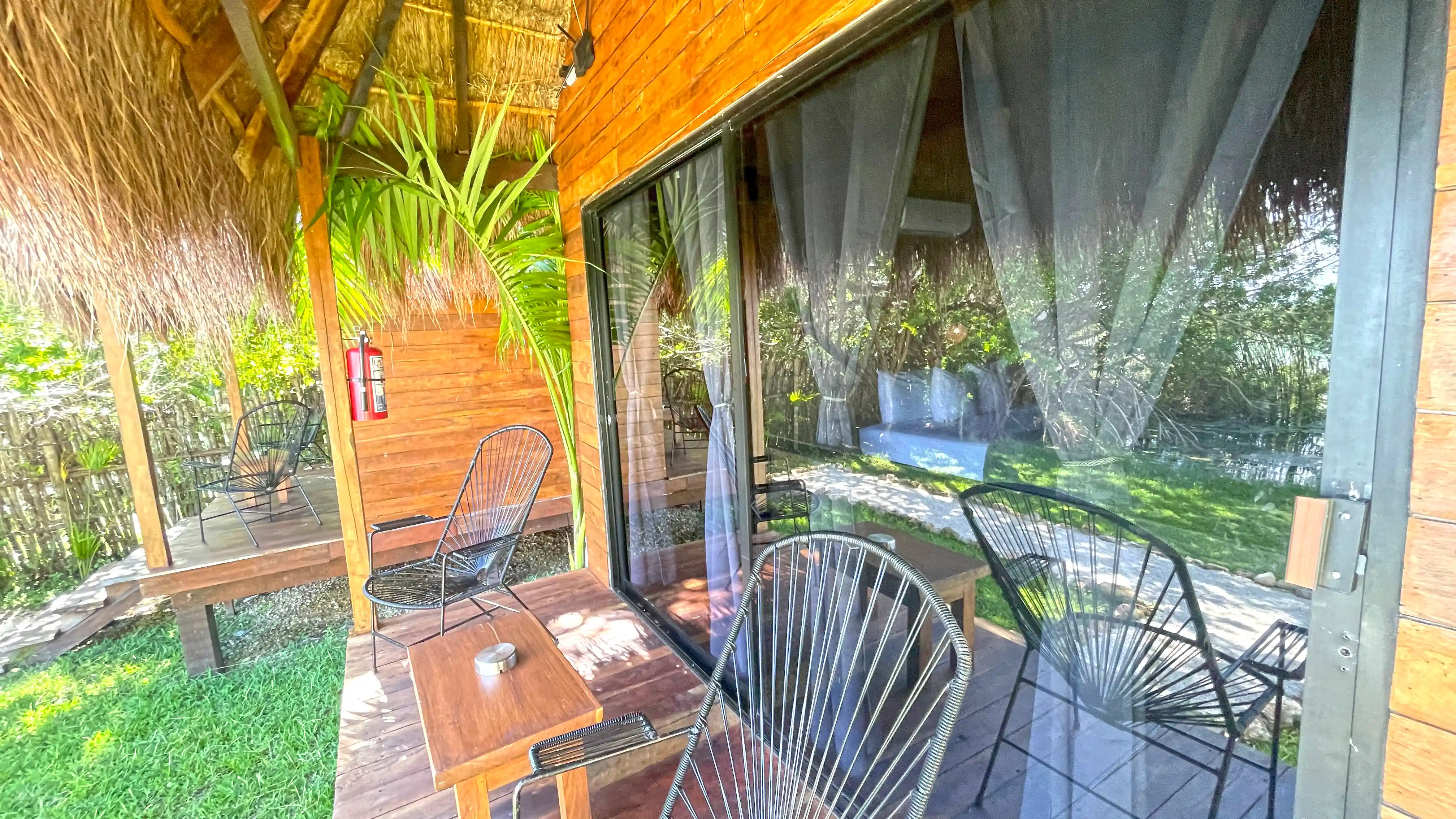 Bungalow Familiar con Terraza Vista Laguna 9