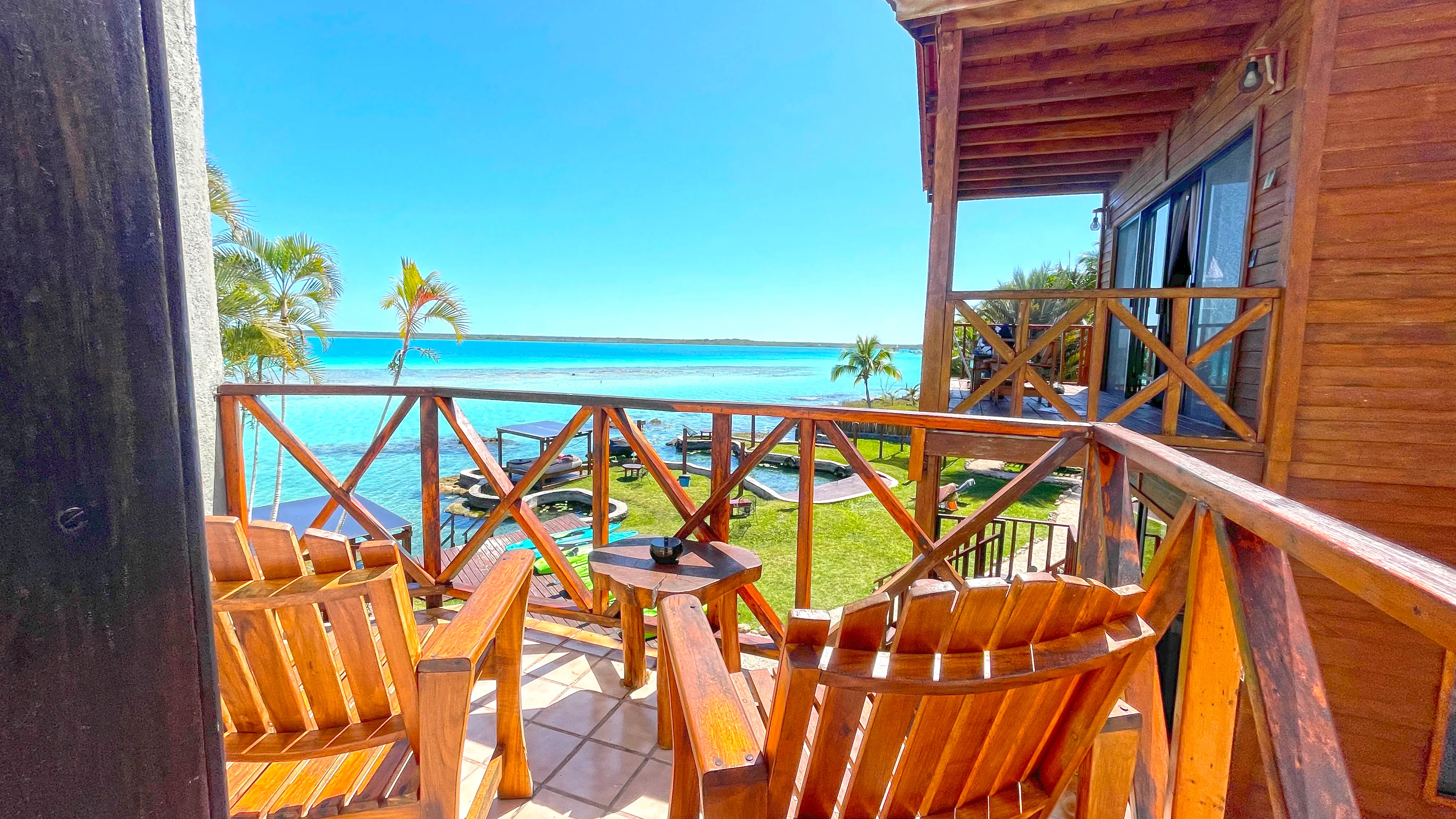 B15 · Suite 15 Mantarraya Balcón Lagoon View 2